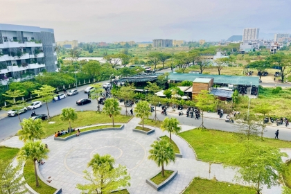 CẦN BÁN LÔ ĐẤT FPT HƯỚNG ĐÔNG - 108M2 - VIEW CÔNG VIÊN THOÁNG MÁT