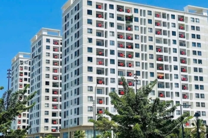 CHÍNH CHỦ CẦN BÁN CĂN 2 PHÒNG NGỦ FPT PLAZA 2 - FULL NỘI THẤT GIÁ CHỈ VIEW HỒ BƠI GIÁ CHỈ 2,980TỶ