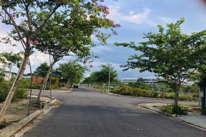 Bán nhanh lô Fpt city 144m2