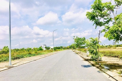 Cần Bán Đất FPT Chính Chủ View Kênh Gần Sông - 111m2