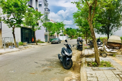 Lô góc Fpt gần trục shophouse bán nhanh giá tốt